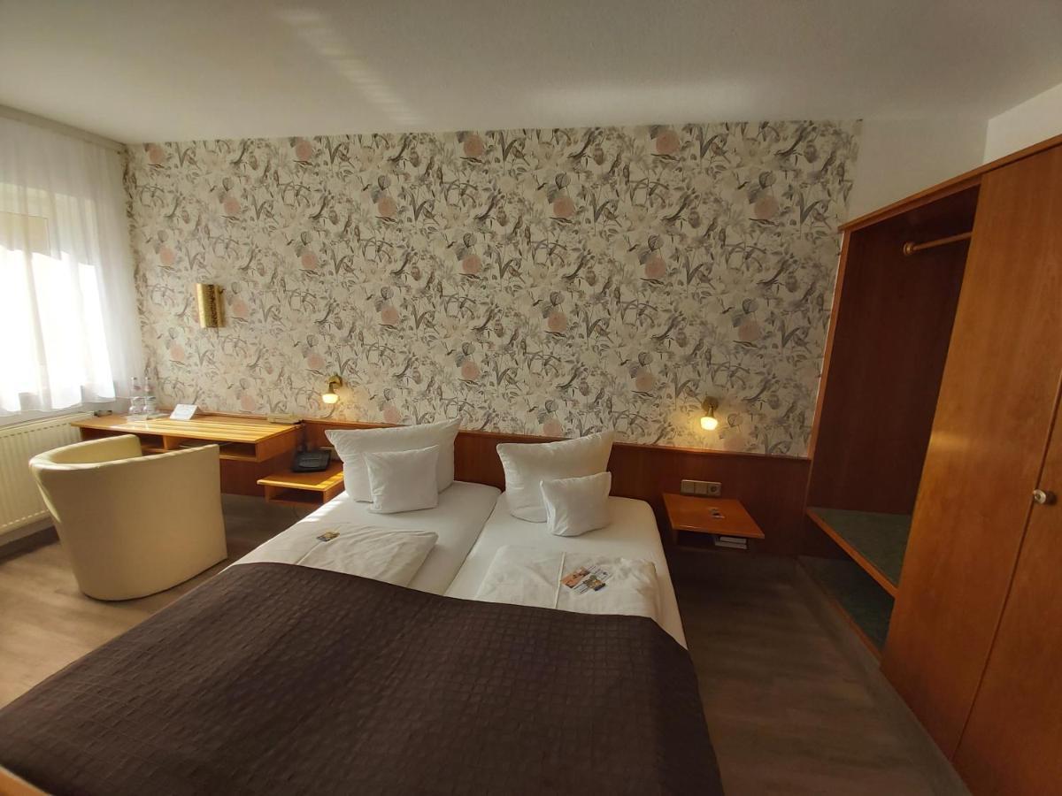 Landhotel Zum Boehm Roth  Exteriér fotografie